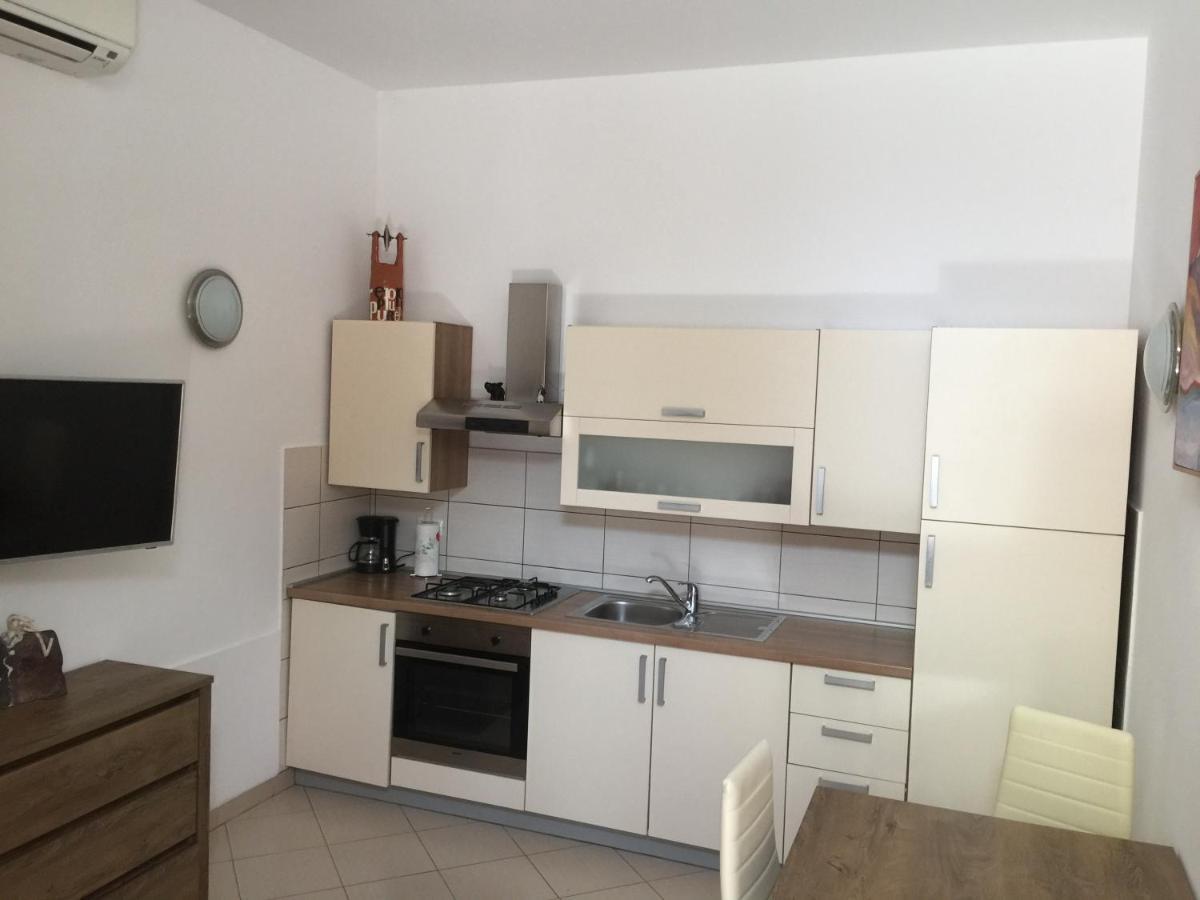 Apartma إيزولا المظهر الخارجي الصورة