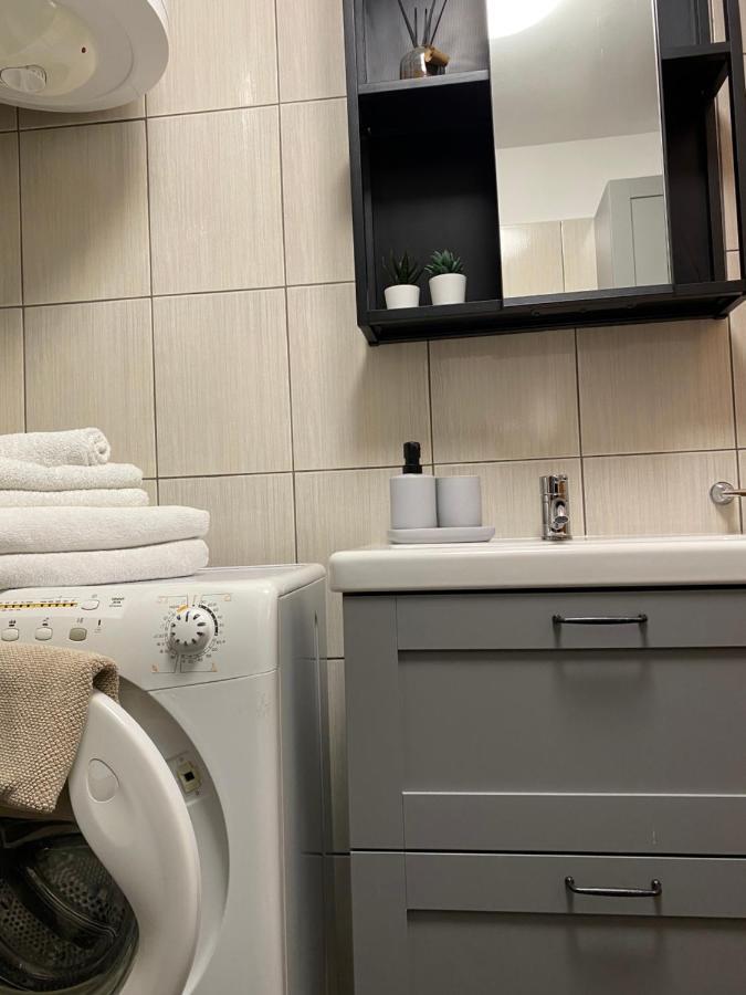 Apartma إيزولا المظهر الخارجي الصورة
