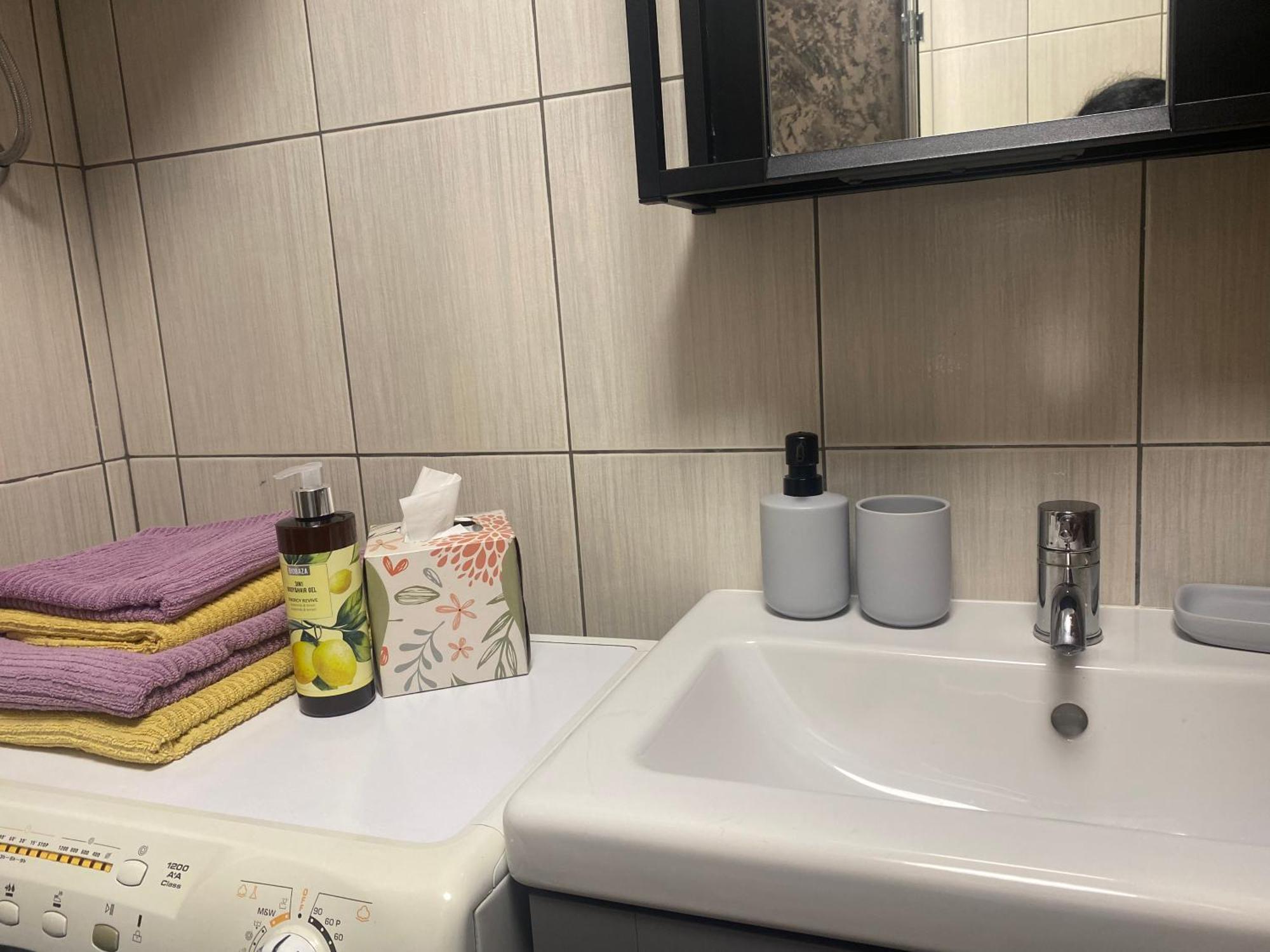 Apartma إيزولا المظهر الخارجي الصورة